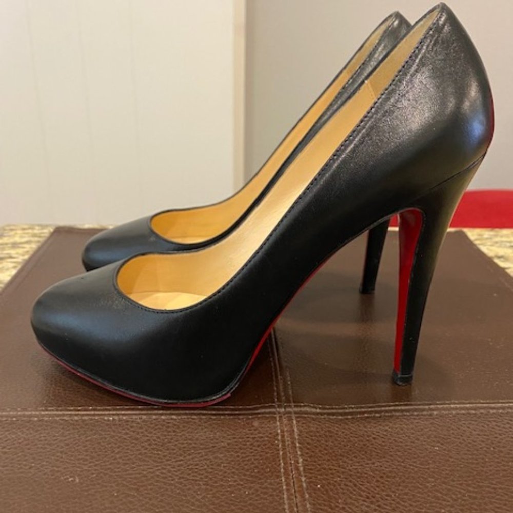 CHRISTIAN LOUBOUTIN Black Leather DECLIC Platform Heels Pumps 6